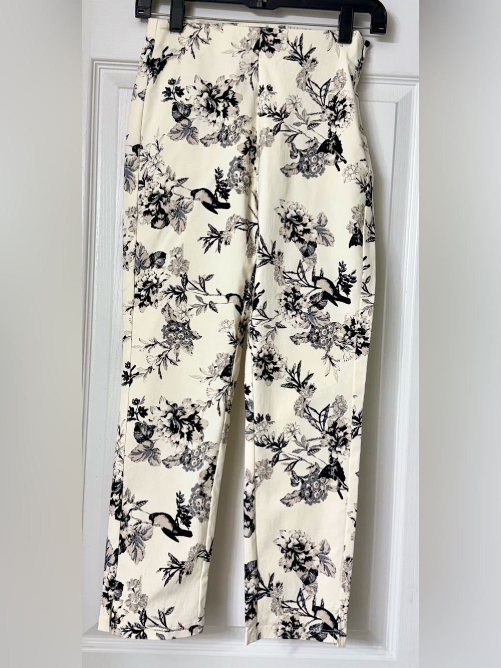 Who What Wear Black & Cream Floral Wide-Leg Pants NWOT